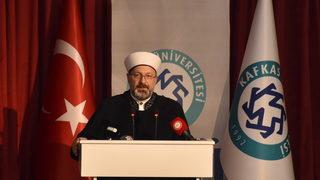 Son Dakika: Diyanet İşleri Başkanı Ali Erbaş'tan dikkat çeken 'kapitalist sistem' açıklaması
