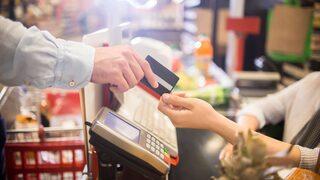 Kartlı alışverişte rekor kırıldı!