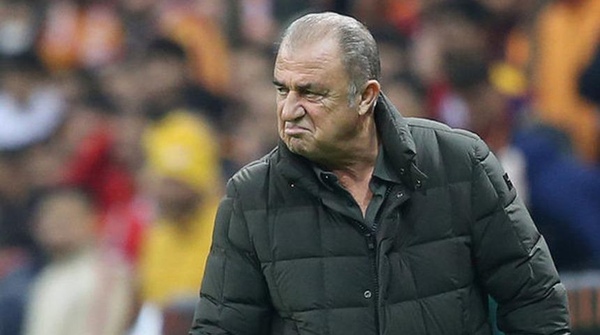 Son dakika: Galatasaray'da iç savaş çıktı! Eleştirilerin hedefinde yer alan Fatih Terim'den taraftara mesaj