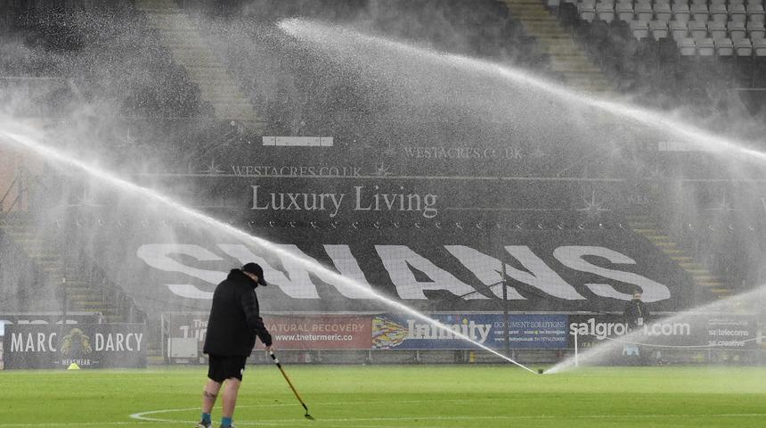 Koronavirüs dalga dalga büyüyor! Şimdi sıra Serie A'da