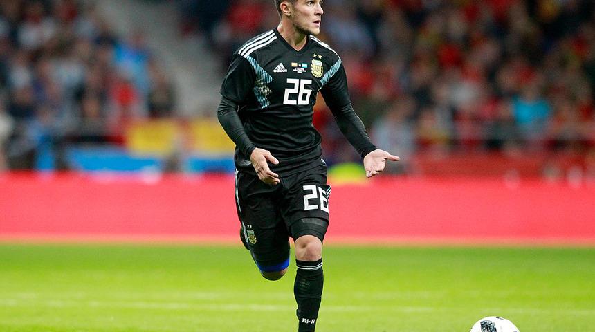 Fenerbahçe "Oh" diyemiyor! Yıldız futbolcunun transferi tam "Bitti" derken ortaya çıkan paylaşımları her şeyi suya düşürdü