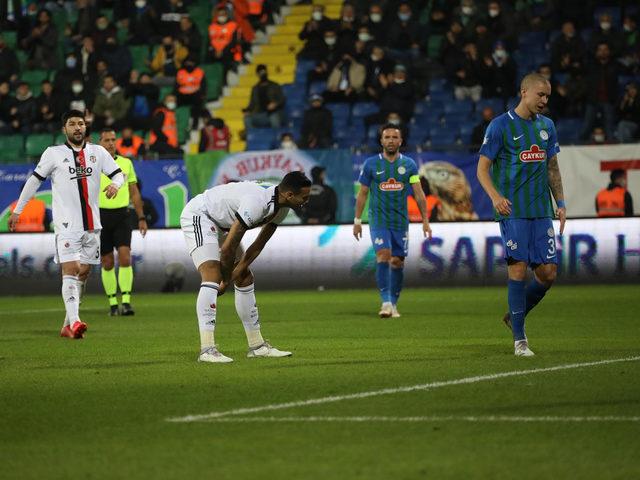 Son dakika... Beşiktaş'a Emirhan İlkhan yetmedi! 2 kırmızı kartın çıktığı karşılaşmada Rizespor ile berabere kaldılar