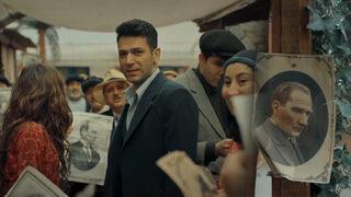Aziz dizisi 9. yeni bölüm 2. fragmanında tüyleri diken diken eden Atatürk sahnesi! Biz kimseye köle olmayız