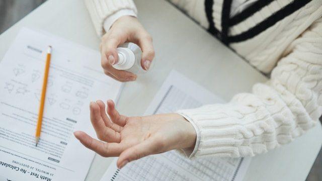 Evde de yapabilirsiniz! İşte ev yapımı antibakteriyel el dezenfektanı tarifleri...