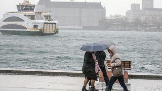 SON DAKİKA: İstanbul için peş peşe uyarılar! Meteoroloji ve Valilik duyurdu... Dikkat, saat verildi