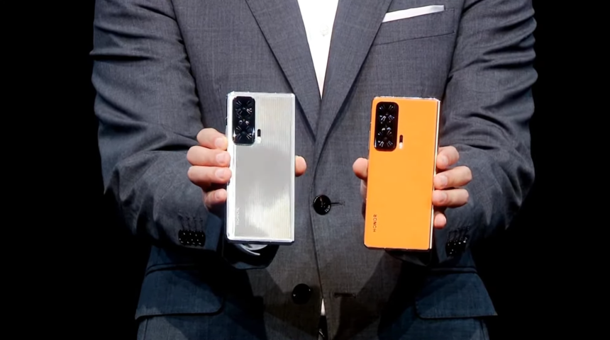 Honor için bir ilk olan Magic V duyuruldu: Galaxy Z Fold3'e ve Find N'ye benziyor! İşte özellikleri ve fiyatı