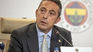 Fenerbahçe maçının önüne geçen kare! Yılmaz Vural tribünde...