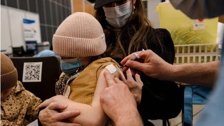 Covid aşısı: Kanada'nın Quebec eyaletinde aşı olmayanlar sağlık vergisi ödeyecek
