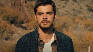 Gönül Dağı'nın Taner'i Berk Atan gördüklerine dayanamadı! ''Şerefsiz, ruh hastası, pislik!''