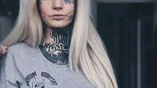 Vücut modifikasyonlarıyla tanınan Aimee Smith, dövmelerini kapattığında çocuklarının bile kendisini tanımadığını söyledi