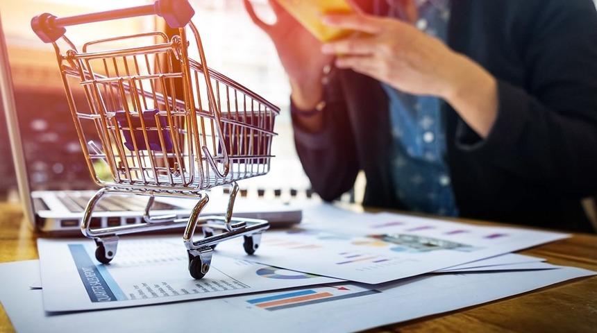 Yüksek kur ve pandemi e-ticareti zirveye taşıdı