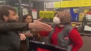 Akılalmaz olay! Maske uyarısı yapan kasiyerle tartışıp polis çağırmakla tehdit ettiler