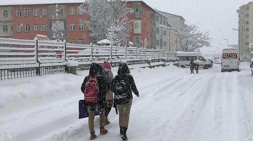 Ankara'da yarın okullar tatil mi? 19-20 Ocak 2022 Ankara’da yarın okullar var mı?