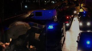 Son Dakika: Emniyetten 28 ilde 'kene' operasyonu! Borç verip fazlasını tehdit ve baskıyla almışlar... Dikkat çeken pos cihazı detayı 