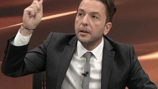 Nihat Doğan kızınca tehdit etti! Senin de elimde çırılçıplak fotoğrafların var