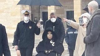 Bülent Ersoy'un Anıtkabir ziyareti sonrası Milli Savunma Bakanlığı harekete geçti