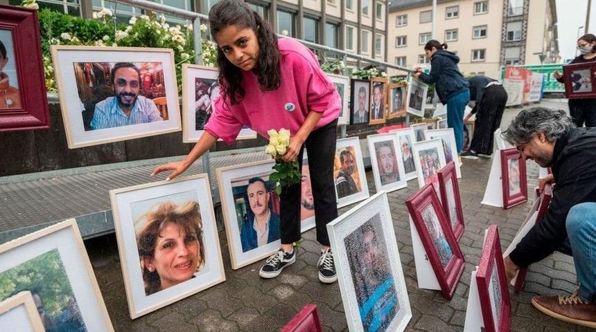 Suriyeli eski &uuml;st d&uuml;zey g&uuml;venlik g&ouml;revlisi Almanya'da g&ouml;r&uuml;len davada &ouml;m&uuml;r boyu hapse mahkum edildi