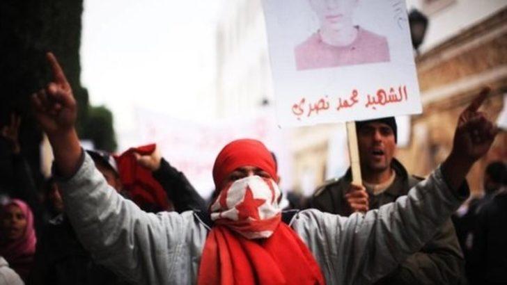 Tunus'ta Bin Ali'nin devrilmesinin 11. yılında çanlar siyasal İslam için çalıyor
