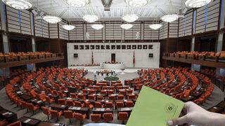 Son dakika… Seçim öncesi büyük değişiklik! Tüm kurullar yenileniyor…