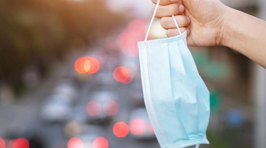 Bilimsel olarak kanıtlandı! Maske, erkeklerin çekiciliğini arttırıyor