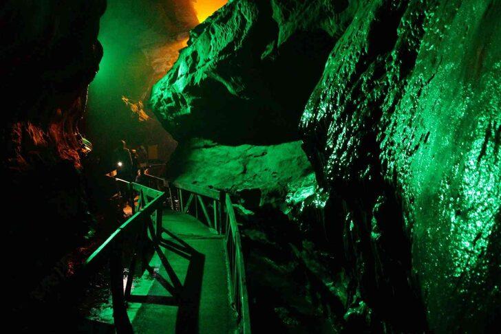 Trabzon’a yerli ve yabancı turist akını! Ziyaretçi sayısı yüzde 150 oranında artış gösterdi G3