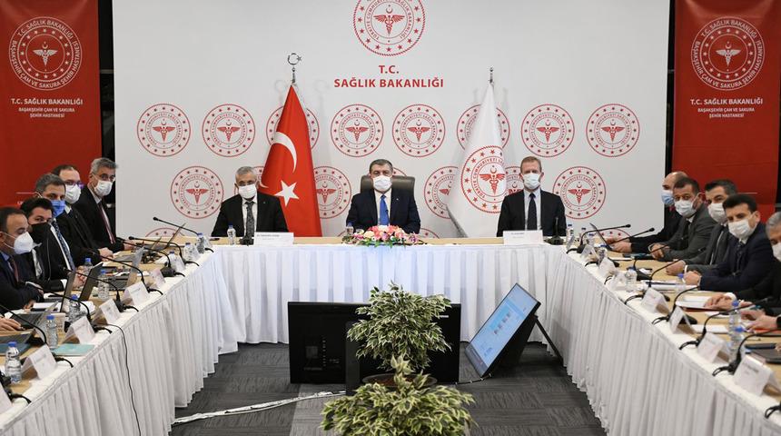 Son Dakika: Bakan Koca'dan İstanbul'da artan vaka sayılarıyla ilgili açıklama