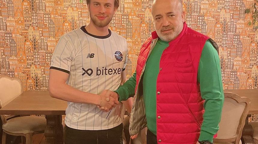 Adana Demirspor'dan Galatasaray'a transferde dev çalım! Genç yıldız resmen Mavi Şimşekler'de