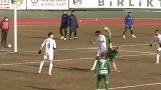 Sosyal medya Batuhan Karadeniz'in attığı bu golü konuşuyor! 'Şu golü atacak çok az golcü var'