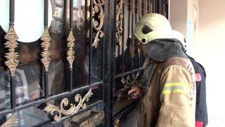 Avcılar’da okulda 'kız kurtarma' operasyonu! Gözyaşlarına boğuldular