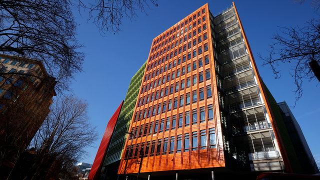 Kiracısıydı, sahibi oldu! Google, Londra'daki bina için 1 milyar doları gözden çıkardı