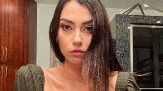 Kırgın Çiçekler'in Meral'i Aleyna Solaker göğüs dekolteli pozlarını paylaştı