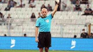 FIFA’dan Cüneyt Çakır’a davet