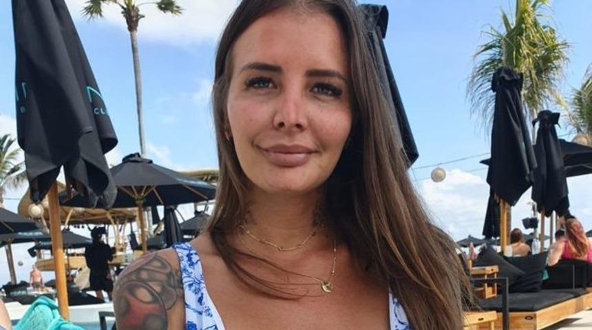 “Biri aşk, biri iş için” sözüyle gündem olmuştu! İkinci kez hamile olan çift vajinalı kadın hayranlarının ilginç isteklerini açıkladı