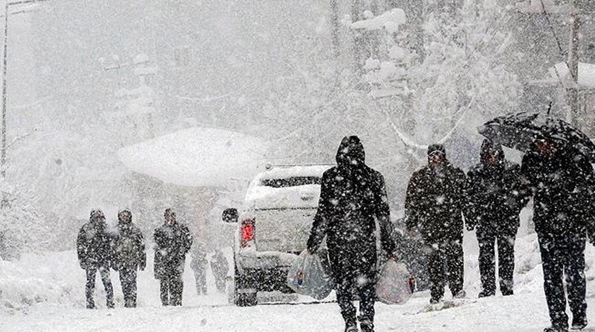 Son dakika: Kuvvetli kar yağışı geliyor! Meteoroloji il il sayarak uyardı 
