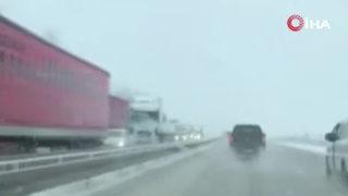 SON DAKİKA | Ulaşıma kar engeli! Bursa'yı Ankara'ya bağlayan karayolu kapandı, TRT muhabiri kazayı ucuz atlattı