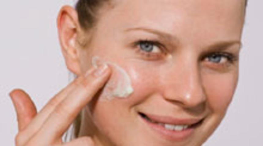 Cildinize Zararlı Etkenler