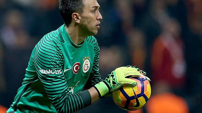 Son dakika: Galatasaray onun yerini çabuk doldurdu! İşte Aslan'ın yeni Muslera'sı