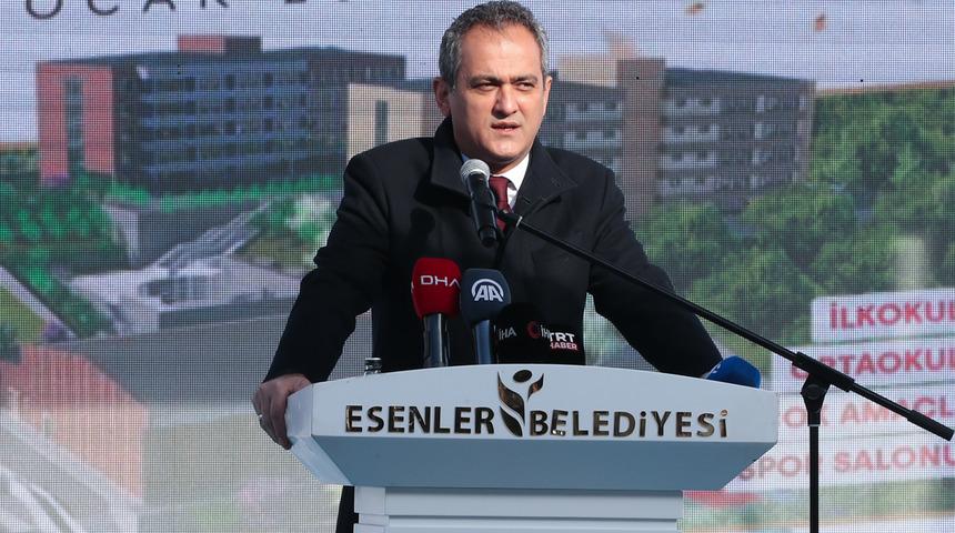 Bakan Özer'den öğretmenlere "yarıyıl tatili" çağrısı: İnanıyorum ki ödev vermeyecekler