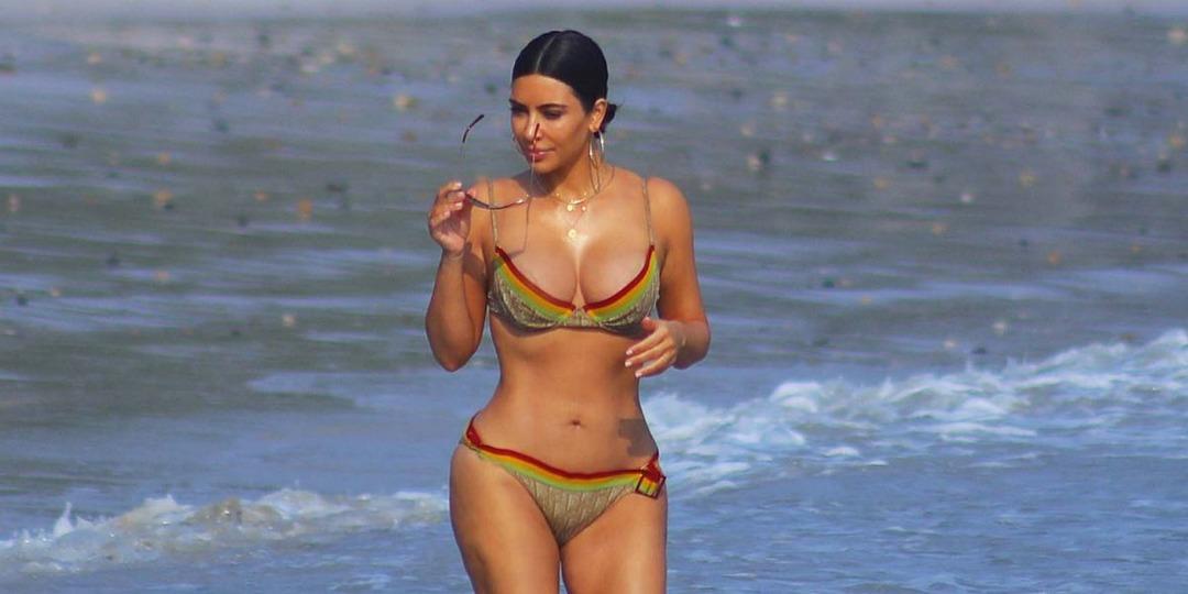 Kim Kardashian'dan seksi ayna pozu
