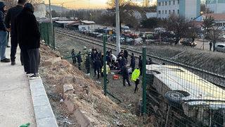 Son dakika | Kırıkkale'de servis midibüsü kaza yaptı! Çok sayıda işçi yaralı