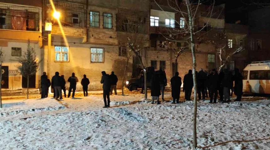 Şanlıurfa'da dehşet! 5 çocuk annesi kadın komşuları tarafından kanlar içinde bulundu