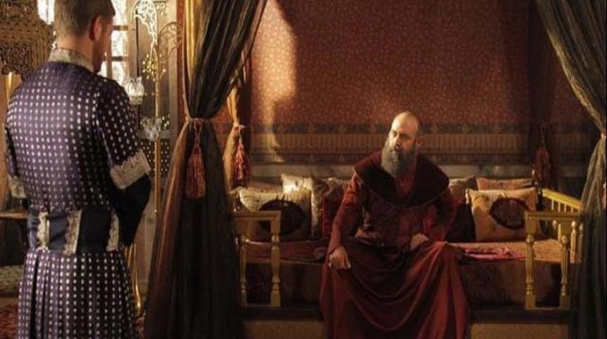 Muhteşem Y&uuml;zyıl 112. b&ouml;l&uuml;mde cenaze var