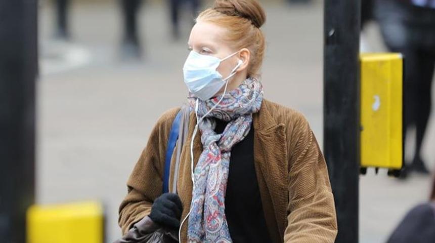 İngiltere'de koronavirüsle mücadele yeni karar! Pozitiflere karantina kalkıyor