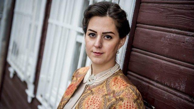 Nilhan Osmanoğlu sergiye saldırıyı değil sergiyi kınadı!