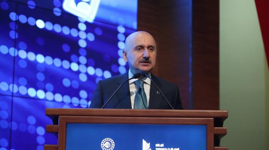 Son Dakika: Adil Karaismailoğlu'ndan Ekrem İmamoğlu'na yanıt! "Önce elindeki işleri bitirsin, şov yapmasın"