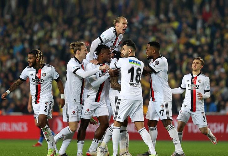 Beşiktaş masadan kalktı! Yıldız futbolcularla sözleşme yenilenmeyecek