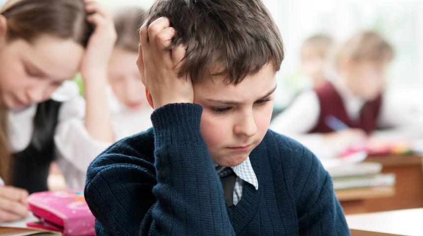 Karne günü geldi çattı! Uzmanlar anne ve babaları uyarıyor: Karne değil süreç değerlendirilmeli!