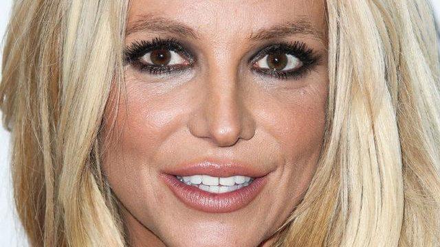 Britney Spears: Babam 36 milyon dolarımı aldı