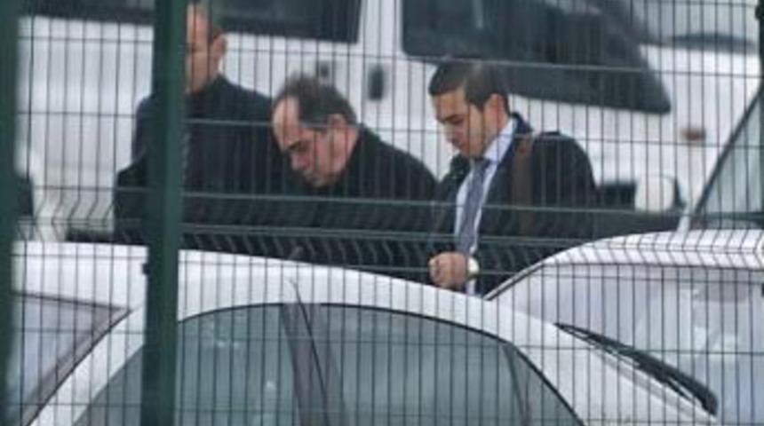 Mahkemede aylık gelirlerini a&ccedil;ıkladılar