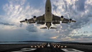 ABD'de C-bandından 5G hizmeti devreye girdi, uçuş güvenliği tartışmaları bitmedi: Büyük endişe!